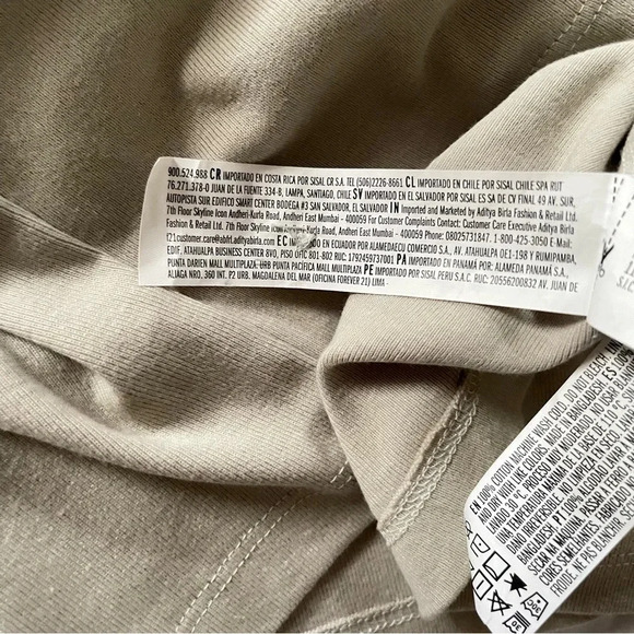 Forever 21 Henley Long Sleeve Shirt "Athletic" Logo Women's M Taupe Buttons - Picture 8 of 11